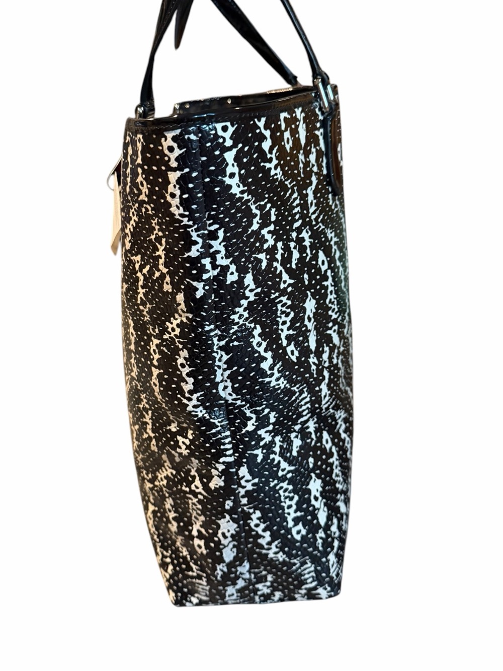 Coach Black & White Snakeskin Exotic Mix Print Tote 
NWT - Picture 6 of 9